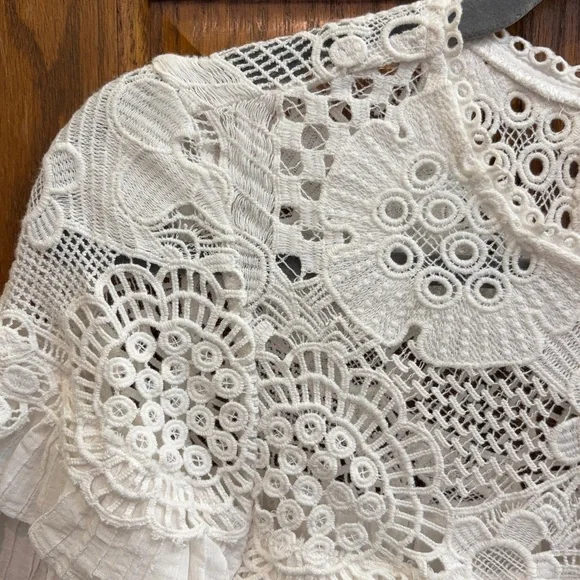 Sea NY Figgy Embroidered Eyelet White Blouse Size 4, EUC - Picture 3 of 11